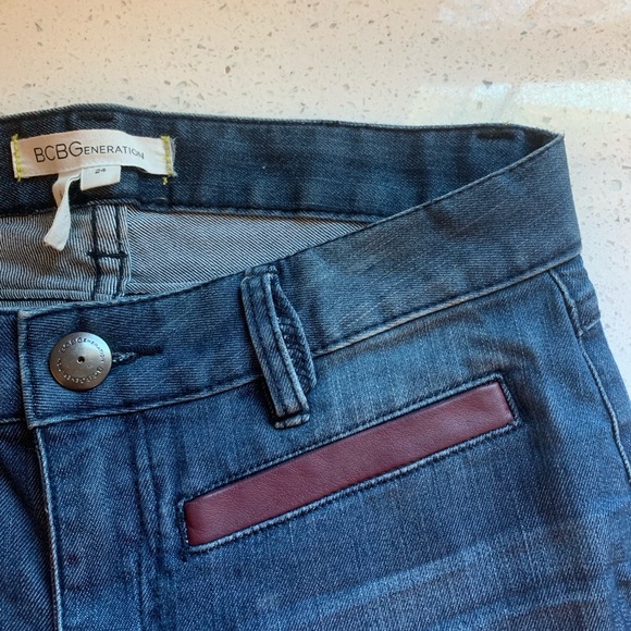 BCBG OUTFIT (or separate) - Picture 1 of 7